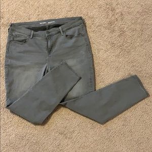 Old Navy Rockstar Skinny Jeans, Gray, Size 14S
